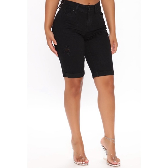 Fashion Nova Amberly Booty Lifting Bermuda Shorts - Picture 5 of 8